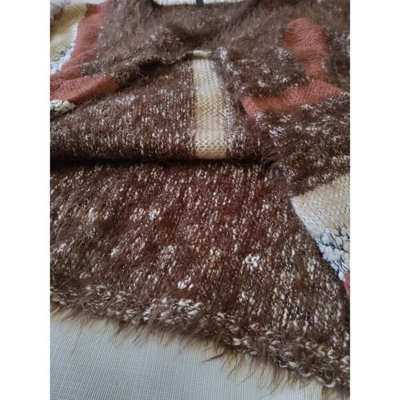 VIP Brown and Cream Soft Mohair Knit V-Neck Pullover Sweater Women's Size Large - Picture 12 of 12